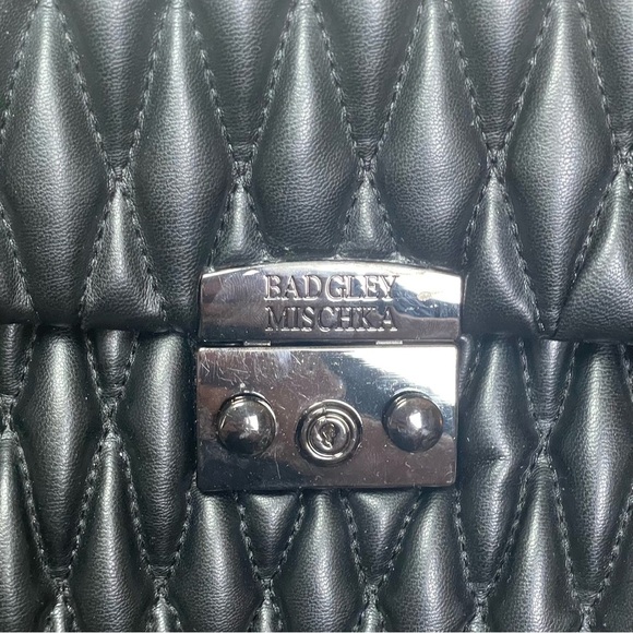 BADGLEY MISCHKA Black Vegan Leather Crossbody Bag Quilted Designer Adjustable - Picture 5 of 13